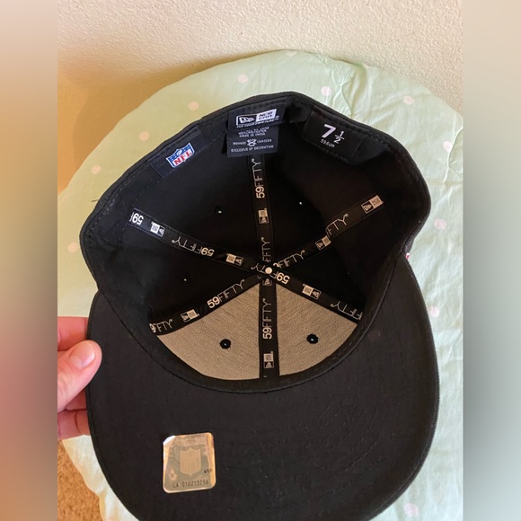 NWT New Era Pittsburgh Steelers NFL Breast Cancer Ribbon Hat size 7 1/2 - Picture 8 of 10